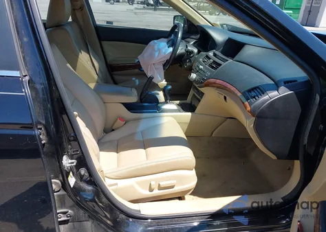 2012 Honda Accord 3.5 Ex-L из США, поврежденный, VIN 1HGCP3F82CA025702